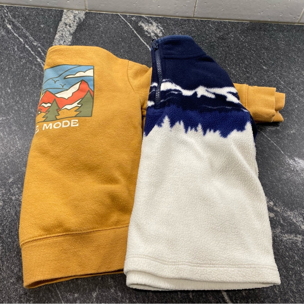 4T Cat and Jack Fleece Pullover - Navy and White and 3T Yellow Mountain Hood